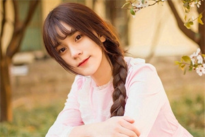 Shanghai's Backyard Garden: A green utopia in the city. Shanghai's Backyard Garden: A green utopia in the city.